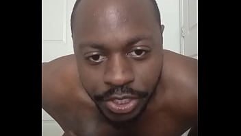 Looking for more ways to make myself look like an aesthetic to appreciate another aesthetic for free while gay