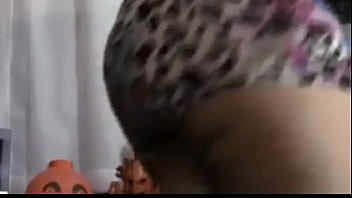 Puta de hermosas nalgotas