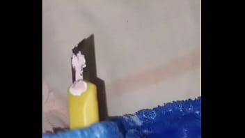 Enfiando as bolas na buceta Enfiando as bolas na buceta