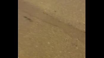 Tu as envie de voir à quel point je suis une bonne petite salope viens vite