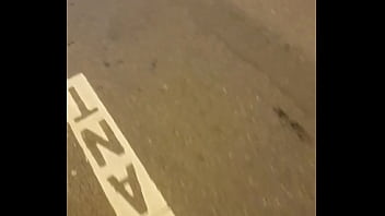 Tu as envie de voir à quel point je suis une bonne petite salope viens vite