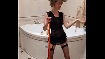 Cleaning lady wants sex