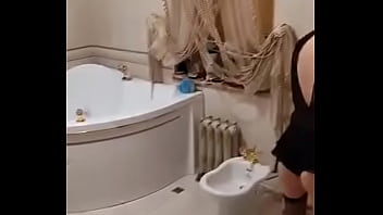 Cleaning lady wants sex