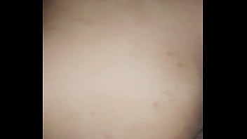 Puta safada dando a buceta