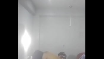 Que rico se mueve y brinca sobre mi