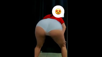 Mete tudo na minha bunda com vontade