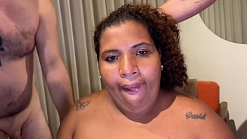 Sexo grupal com bbw brasileira casada