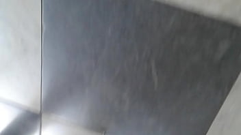 Novinha de shortinho no museu 1 teen short shorts in art gallery 1