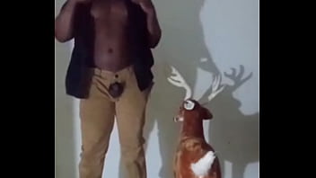 Similar colors to creamy peanut butter 3