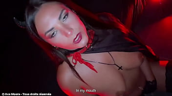 La salope du diable halloween hardcore pipe baise hard & ejac faciale