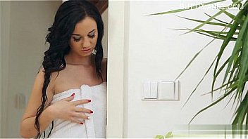 18 year old pussy gangbang