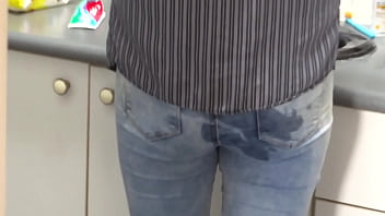 Receiving big cumshots in my pussy and in my ass with jeans on full of milk from big cocks Receiving big cumshots in my pussy and in my ass with jeans on full of milk from big cocks
