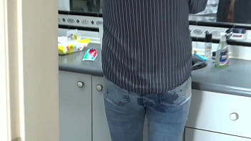 Receiving big cumshots in my pussy and in my ass with jeans on full of milk from big cocks