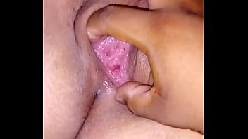 D luego de una rica culeada rellena de leche fresca su concha D luego de una rica culeada rellena de leche fresca su concha