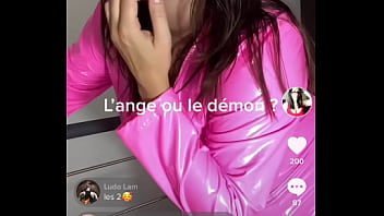 C’est aujourd’hui le moment de t’abonner à mon swame j’envoie un dm