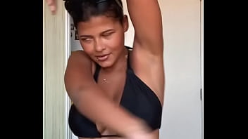 Morena do peitão #1