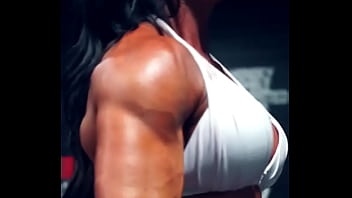 Your favorite muscle mommy is back i have to start going to the gym again soon after a long break i have missed it soo