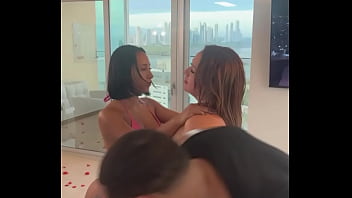 Bbc vs two latinas massage sex emmanuel lustin panama Bbc vs two latinas massage sex emmanuel lustin panama