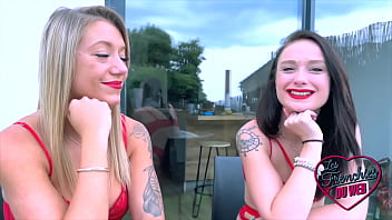 Alice et ashley deux bombes atomiques se régalent avec des bites