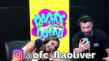 Eu tenho um bucetão