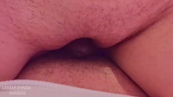 Esposa caliente folla sin condon con el gordo vecino