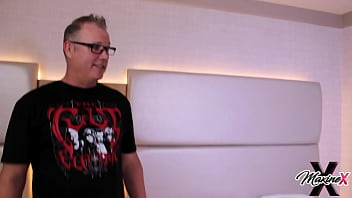 Foot delivery tommy utah got no tip from maxine x he fucks her