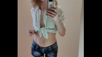 развратница совращает