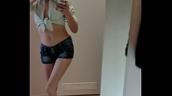 развратница совращает