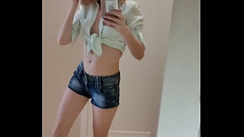 развратница совращает