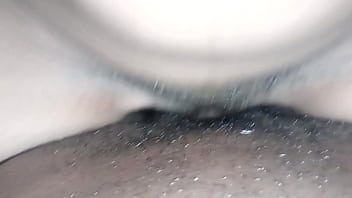 Me follo a mi cachonda madrastra sedienta de verga