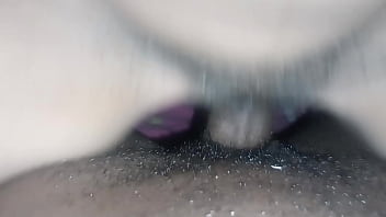 Me follo a mi cachonda madrastra sedienta de verga