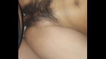 Flaquita le encanta que le den duro