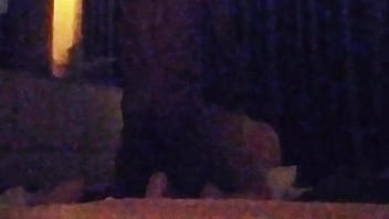 Enquanto isto no escurinho completo no red