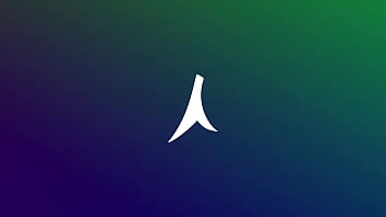 Gostosa rebolando e causando