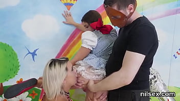 Foolish joy girl gets her fuckholes spread and intensely rode