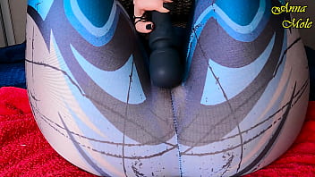 I wet myself from the strong vibrations then my pussy came from masturbation