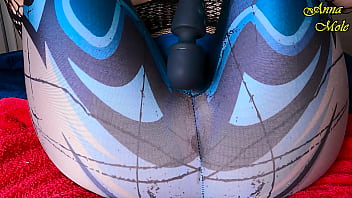 I wet myself from the strong vibrations then my pussy came from masturbation