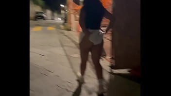 Me fui de vacaciones con mi novio a italia y claro que no podía dejar de hacer exhibit en florencia