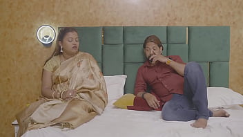 Rosie asks her best friend to borrow money to pay rent