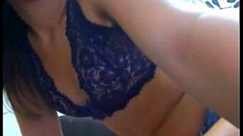 Pretty Latin Cam Girl thumbnail