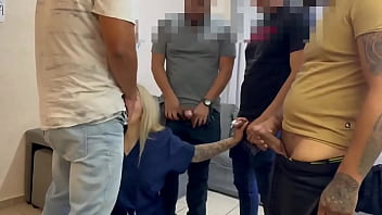 Ya está disponible mi video de creampie con 4 hombres