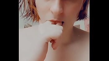 Quand je reçois l'érection appétissante d'un fan en message privé