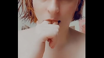 Quand je reçois l'érection appétissante d'un fan en message privé