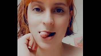 Quand je reçois l'érection appétissante d'un fan en message privé