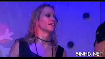 Lucky dudes receive moist pleasuring from horny darlings