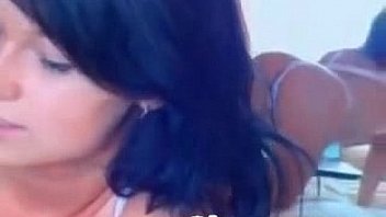 Sexy brunette teen flash pussy on webcam