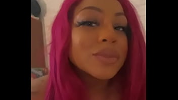 Ma chatte est toute serrée