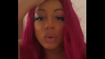 Ma chatte est toute serrée