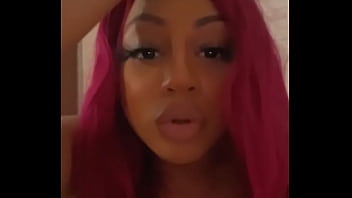 Ma chatte est toute serrée