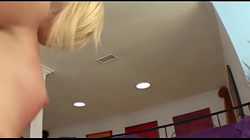 Elaina raye gets her pussy eaten